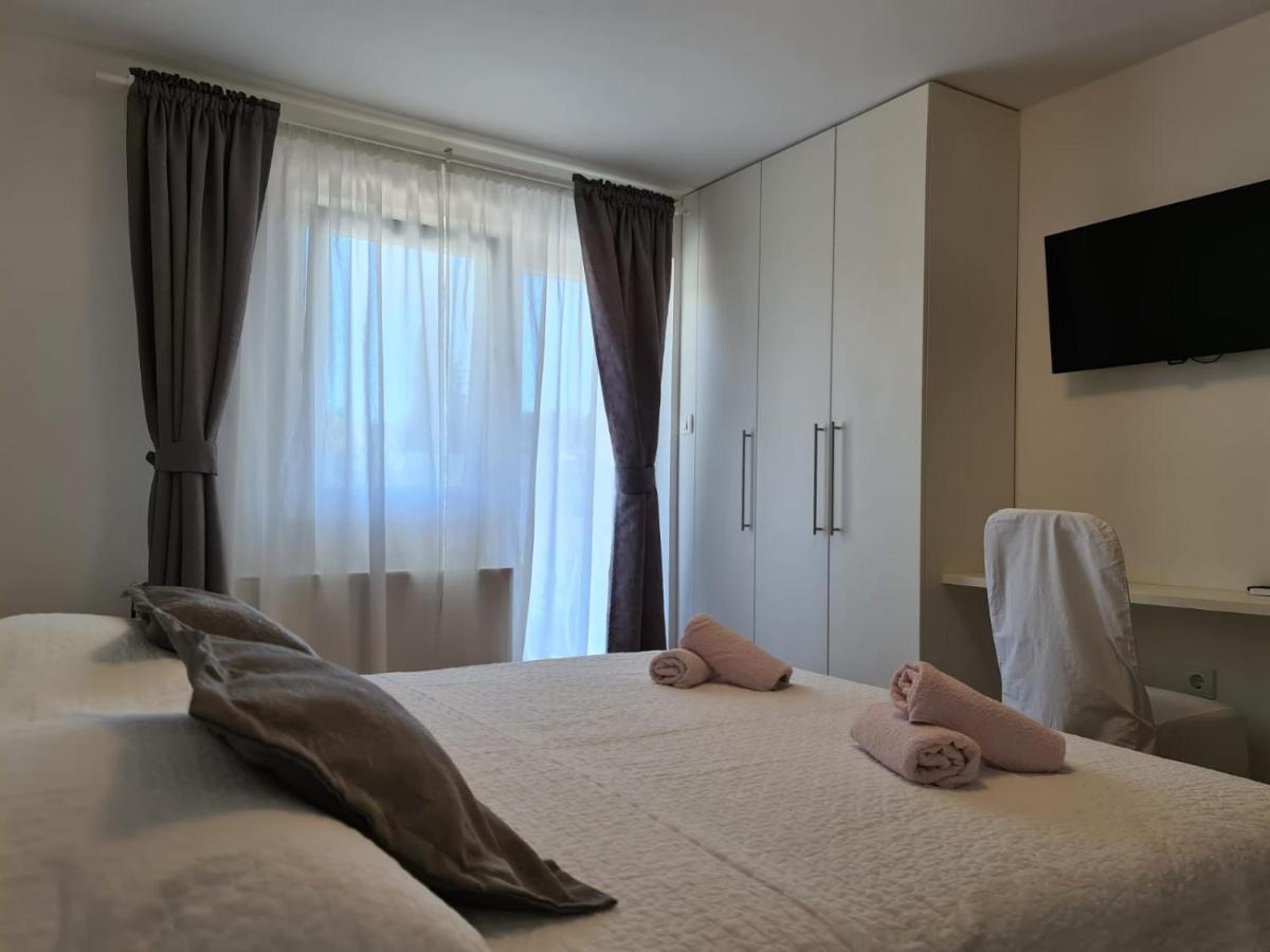 Apartments Juric Brodarica  Εξωτερικό φωτογραφία