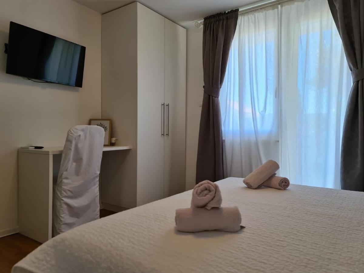 Apartments Juric Brodarica  Εξωτερικό φωτογραφία