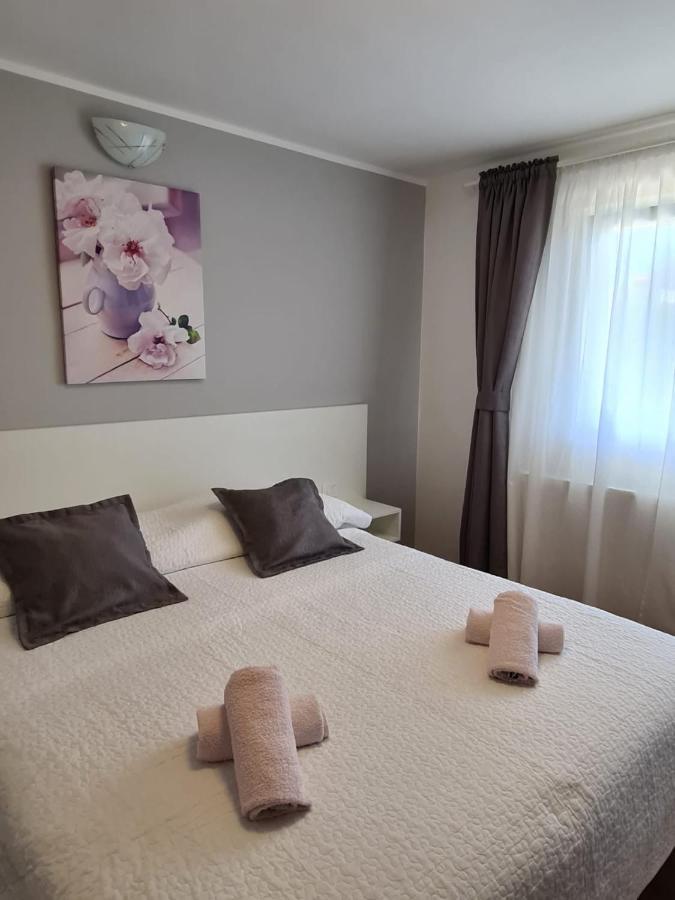 Apartments Juric Brodarica  Εξωτερικό φωτογραφία