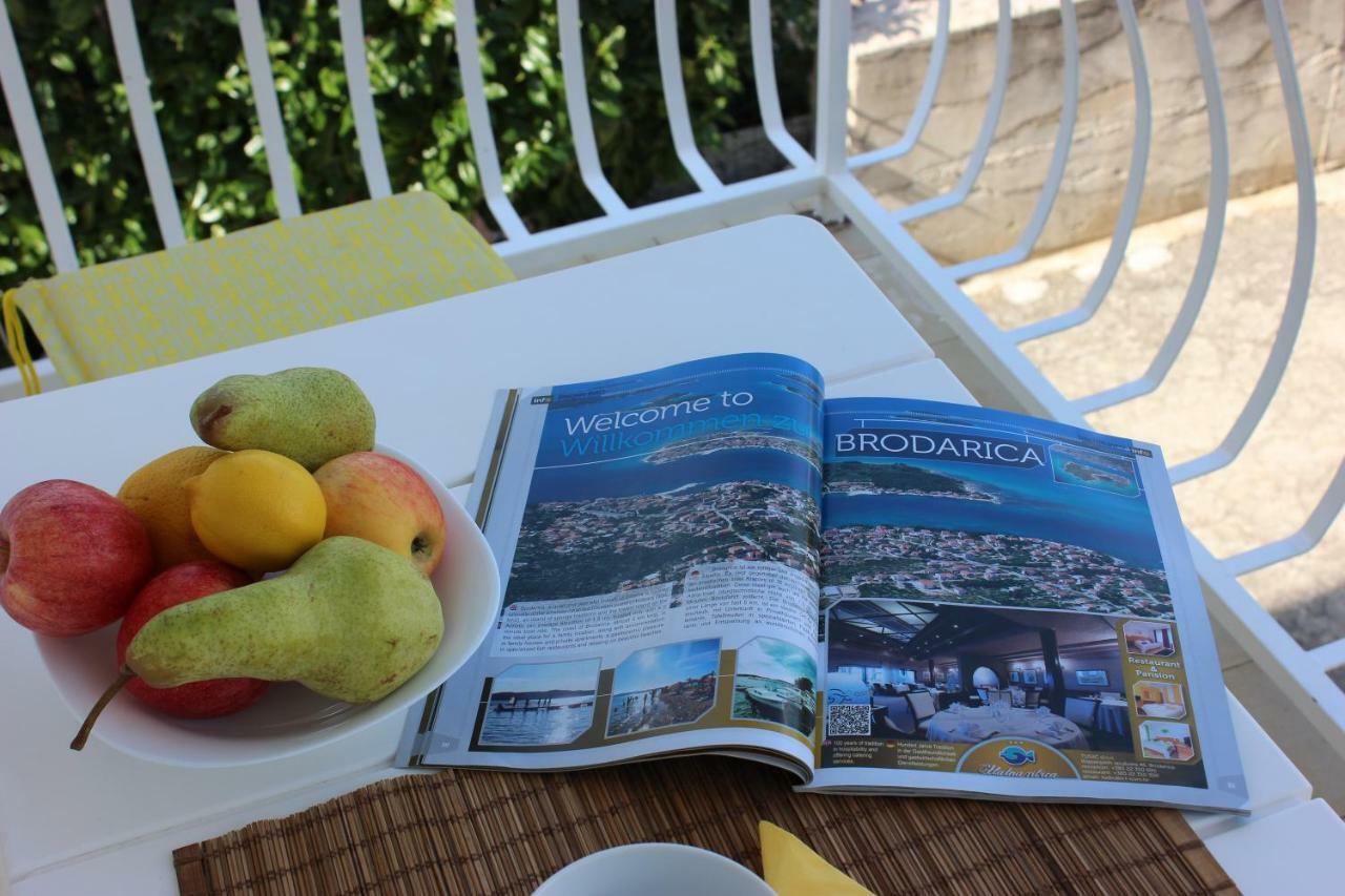Apartments Juric Brodarica  Εξωτερικό φωτογραφία